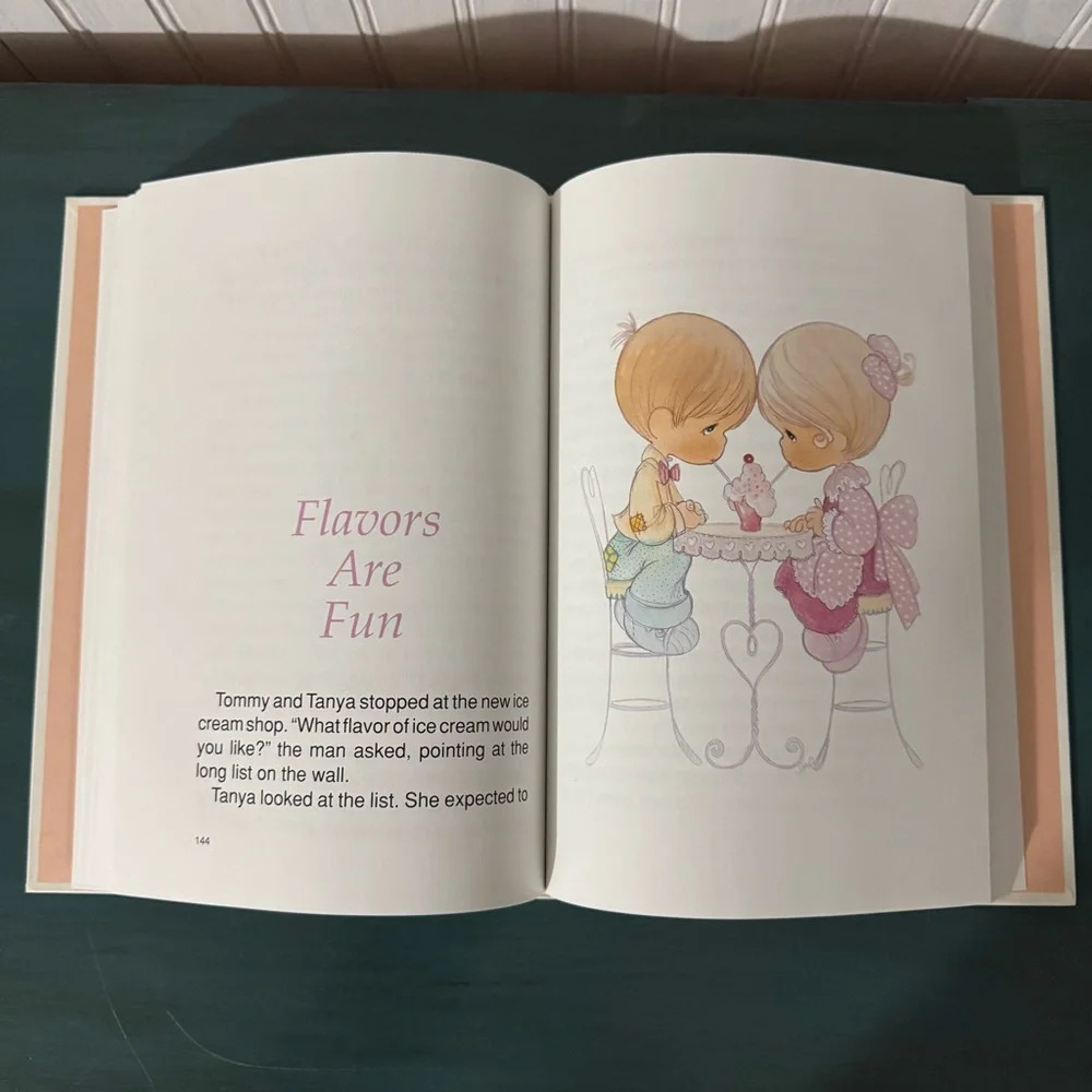 Vintage 1990s Precious Moments Through The Year Stories Hardcover Book - Picture 6 of 8
